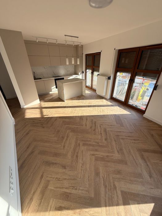 Nowe 2-pokojowe mieszkanie w Rynku! Pierwszy najem, cena ze wszystkim!