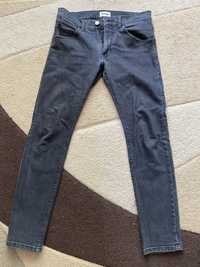 Мужские джинсы Wrangler размер 31/32 серые