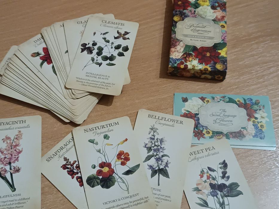 Ботанічний Оракул Botanical Inspirations