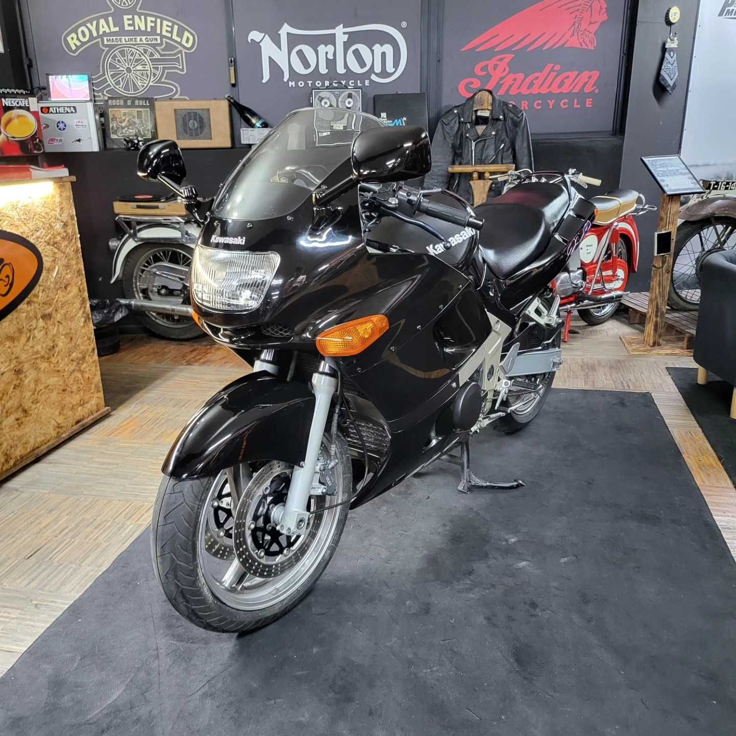 Kawasaki ZZR 600 / 1996