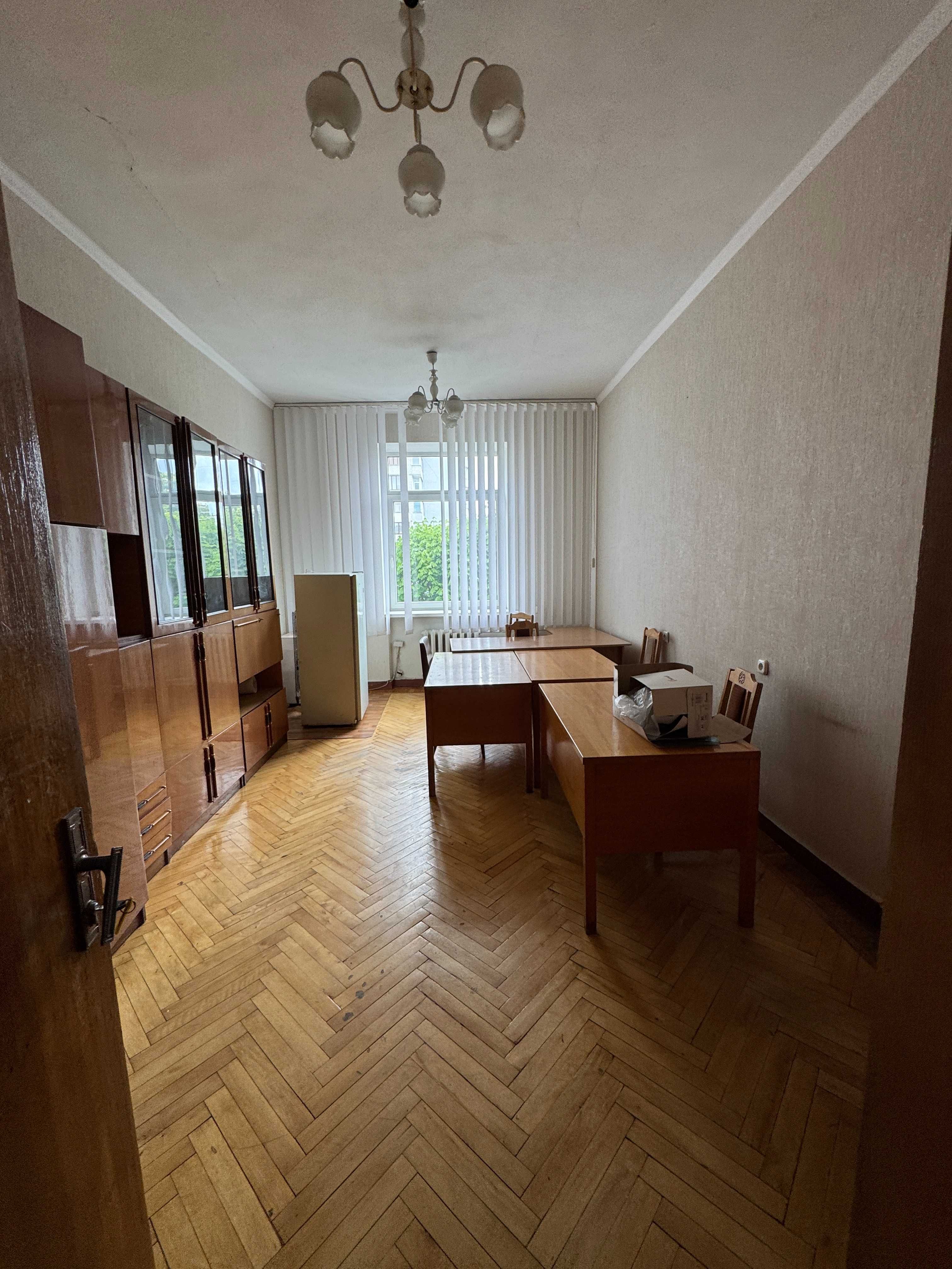 Офісне приміщення в центрі, вул. Гоголя