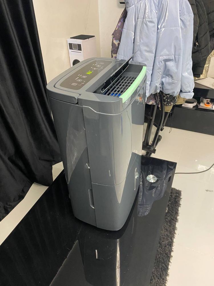 Осушувач повітря Smart Klarstein DryFy 40 з Німеччини 10045540