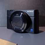 Sony RX100 Mark 3, M3 III, zeiss, abertura 1.8 e 1 polegada