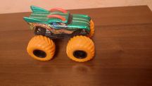 Машинки Hot Wheels ( в ассортименте) 34 шт