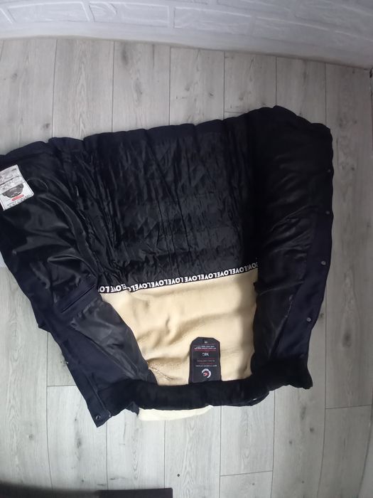 Зимова чоловіча куртка