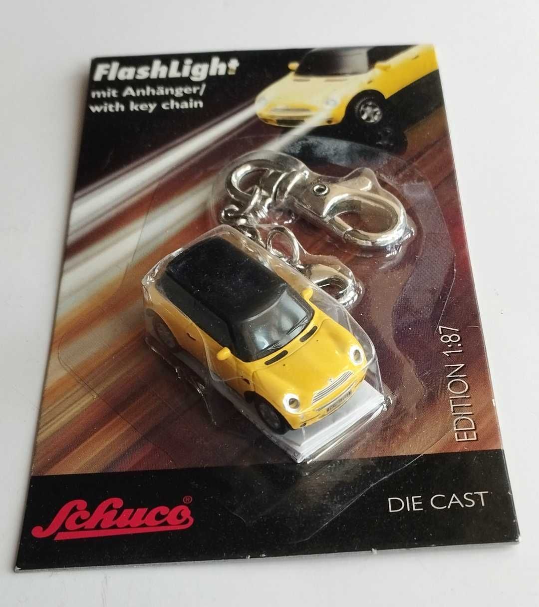 1:87 Schuco FlashLight брелки Mercedes, BMW