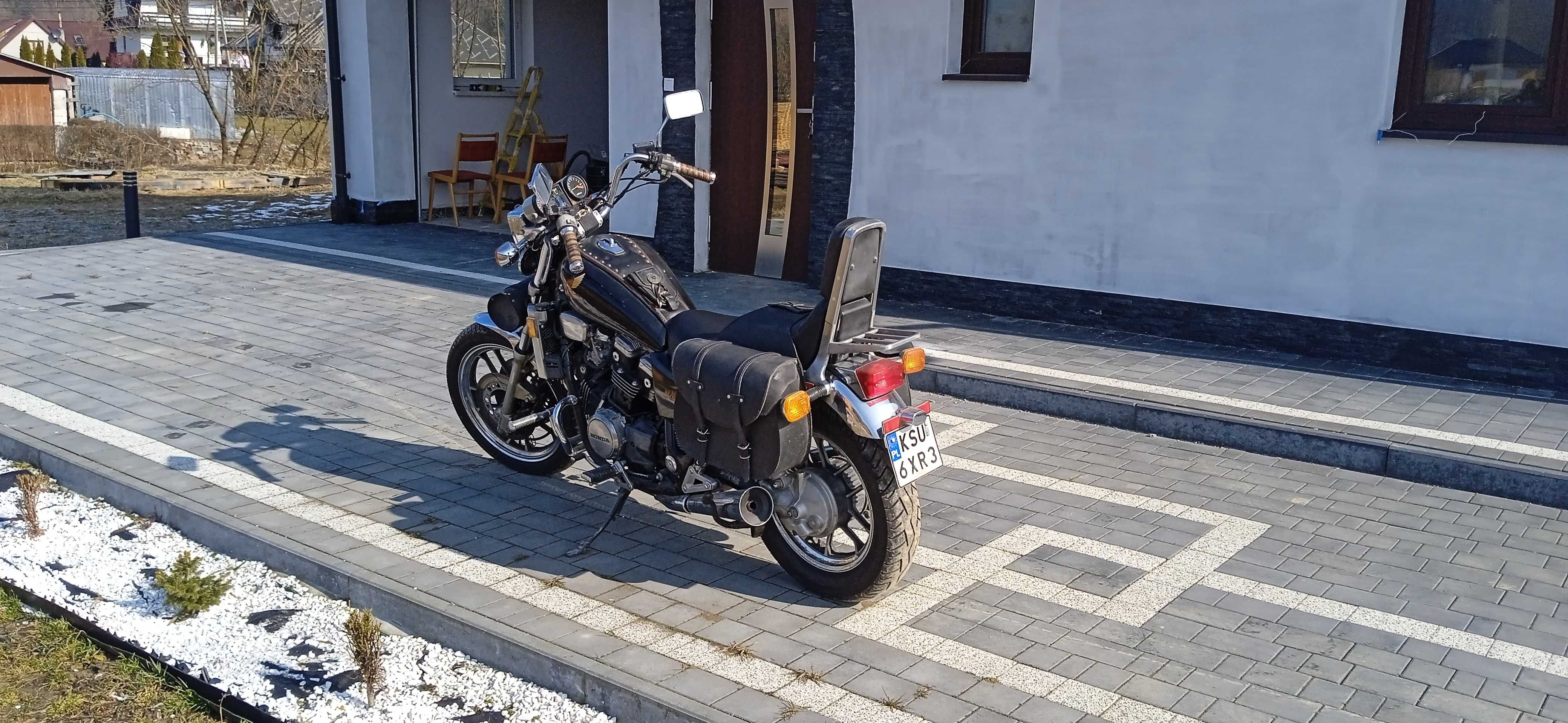 Motor Honda Magna 750