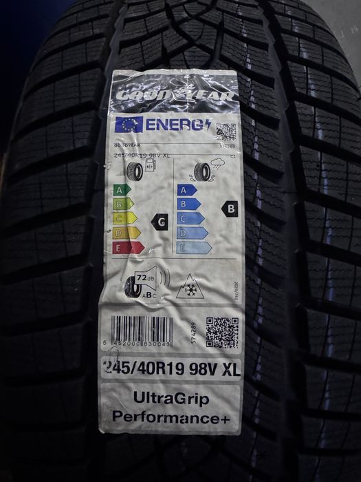 Шини goodyear ultragrip performance 245/45r19 98v xl