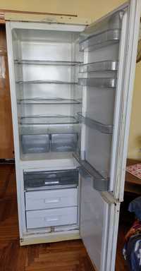 Продам холодильник Snaige  НЕРОБОЧИЙ