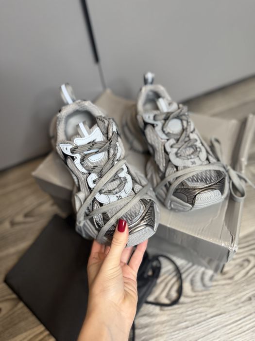 Кеды балансиага balenciaga кроссовки осень 37 размер