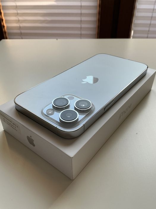 iPhone 14 Pro Max 128GB srebrny - igła