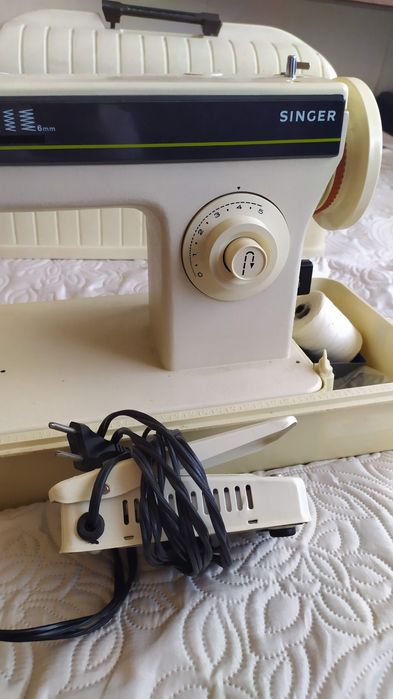 Швейна машинка SINGER 964