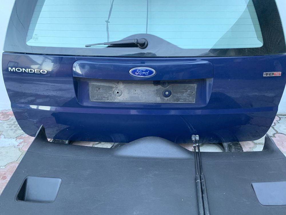 Кришка багажника ляда Ford Mondeo mk3 мондео