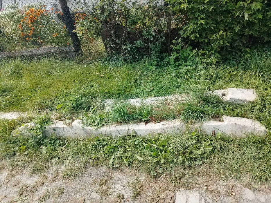 Шпала залізобетонна