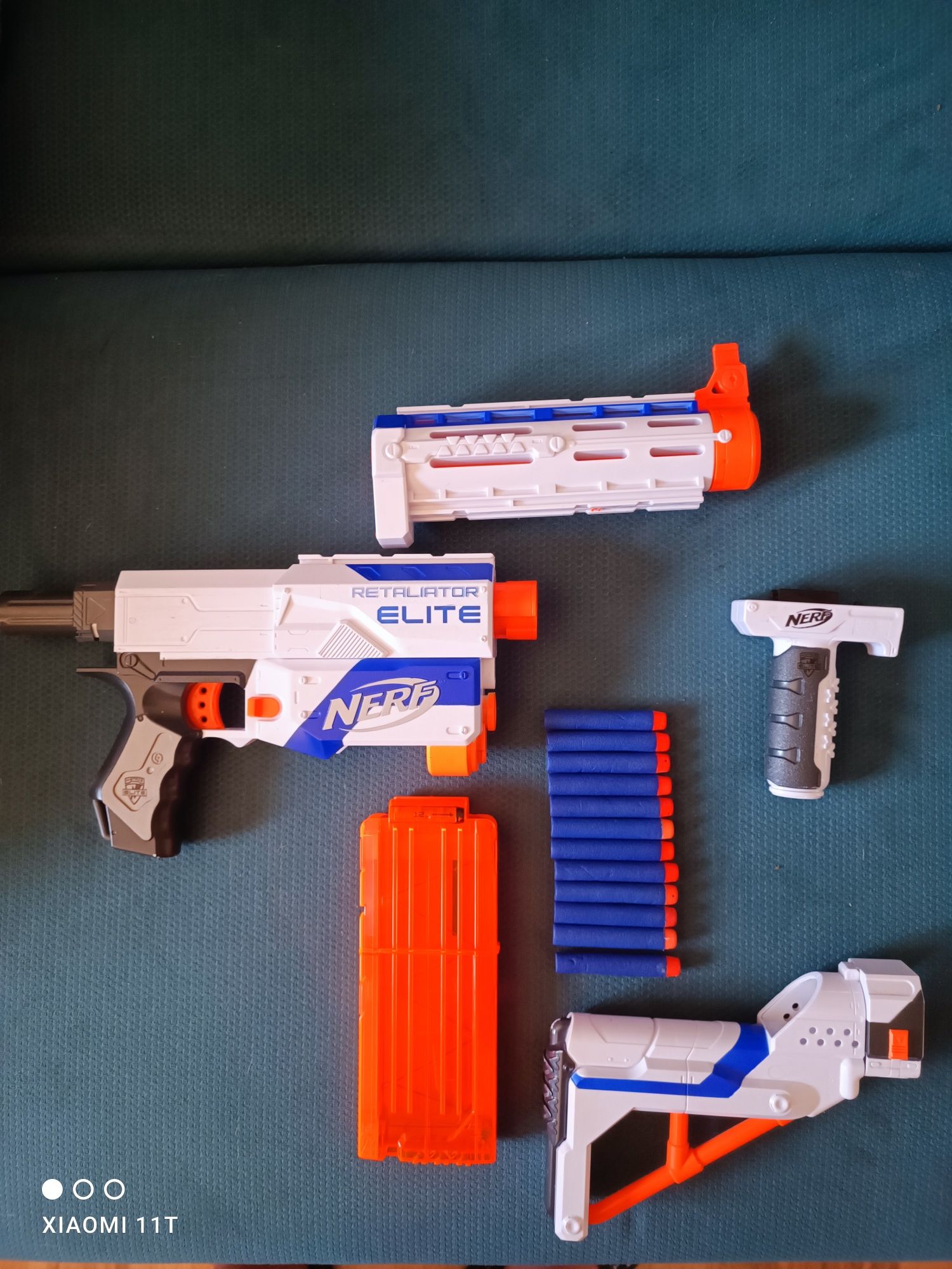 Nerf Elite Retaliator + 12 strzałek