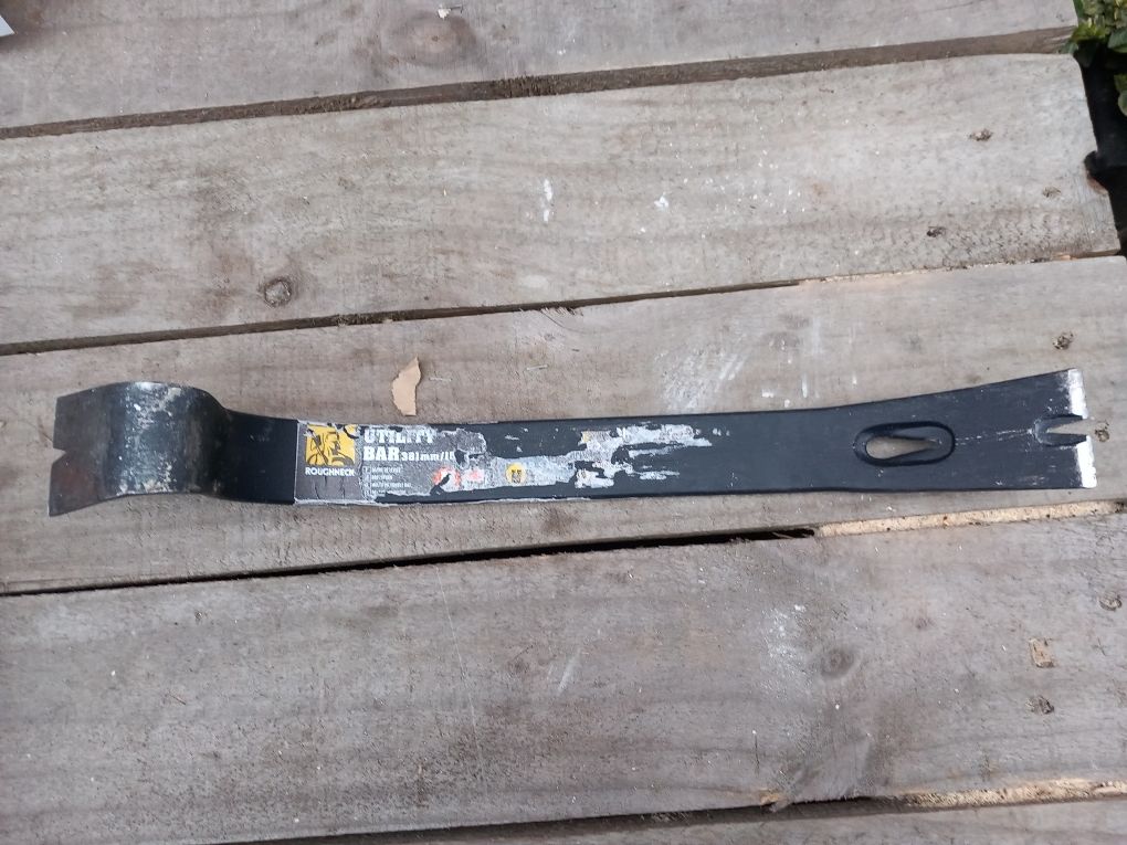 Łom monterski Roughneck 380 mm