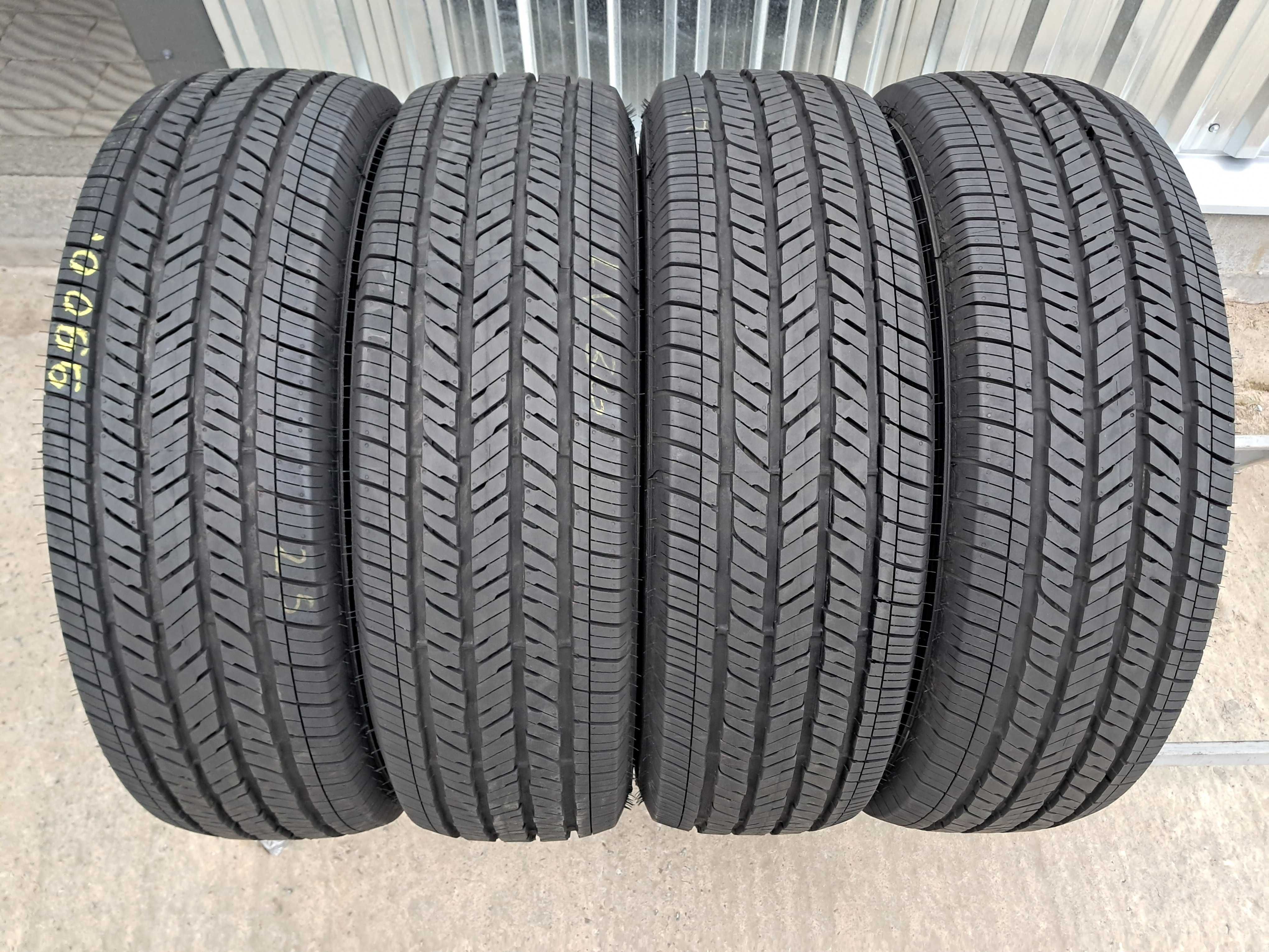 Резина всесезонна, Нова, 255/70 R18 Bridgestone Dueler H/T 685 (9900)