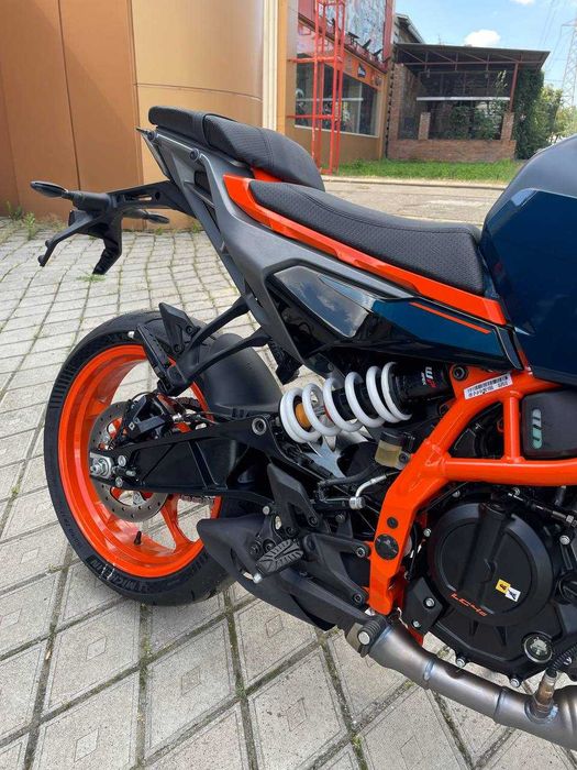 KTM Duke 390 2024 мотоцикл стрит naked