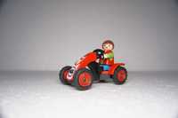 Playmobil m126 Ludziki chłopiec na gokarcie Playmobile