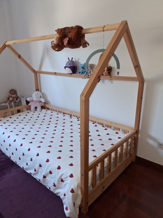 Cama Montessori Casinha