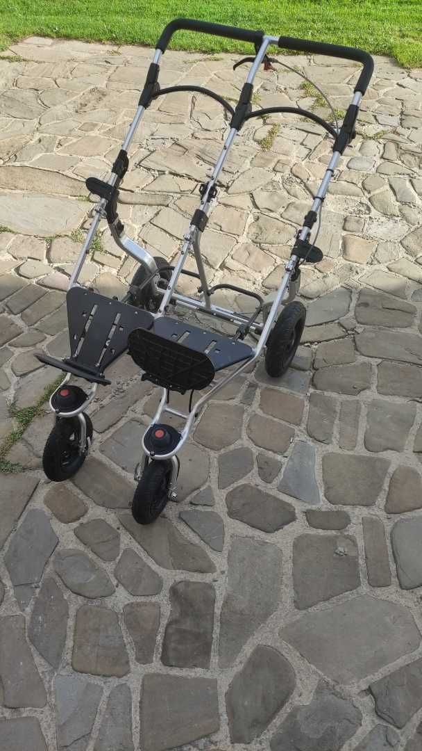 Wózek dwuosobowy TFK TWINNER TWIST DUO + gondole / szerokość ok. 74cm