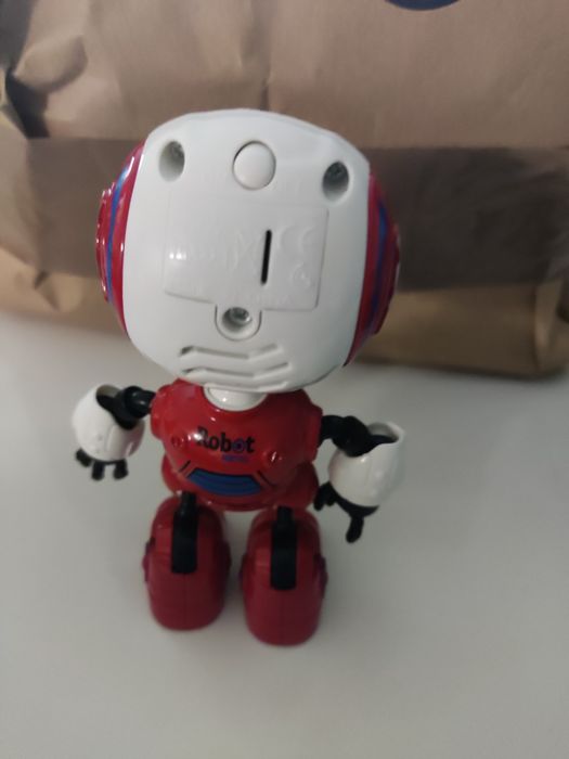 Robot com gravador Voz One Two Fun