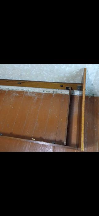 Продається односпальне ліжко