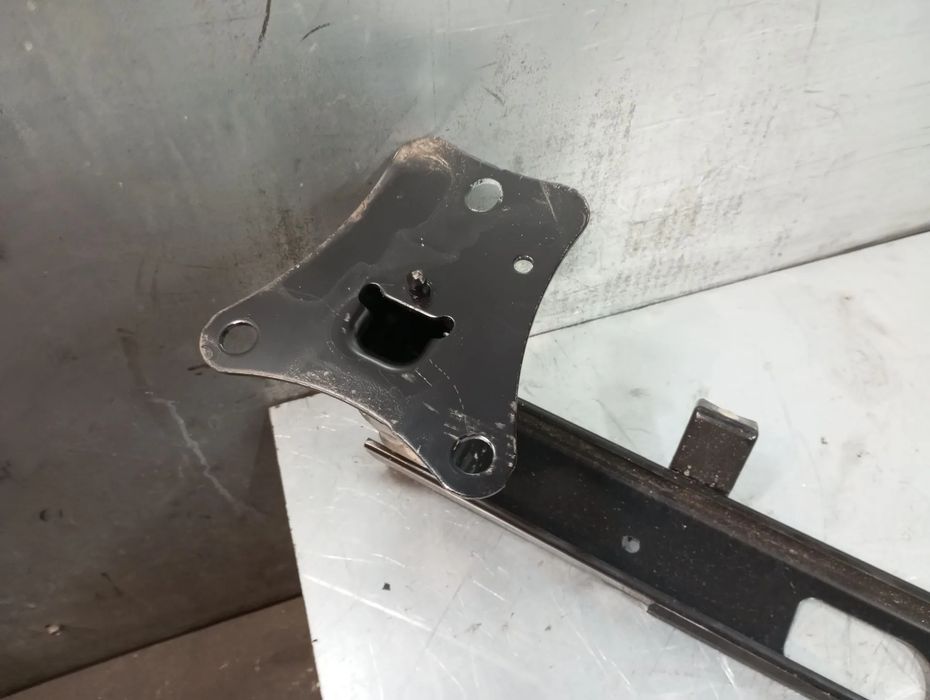 Reforço pára-choques trás PEUGEOT Rifter