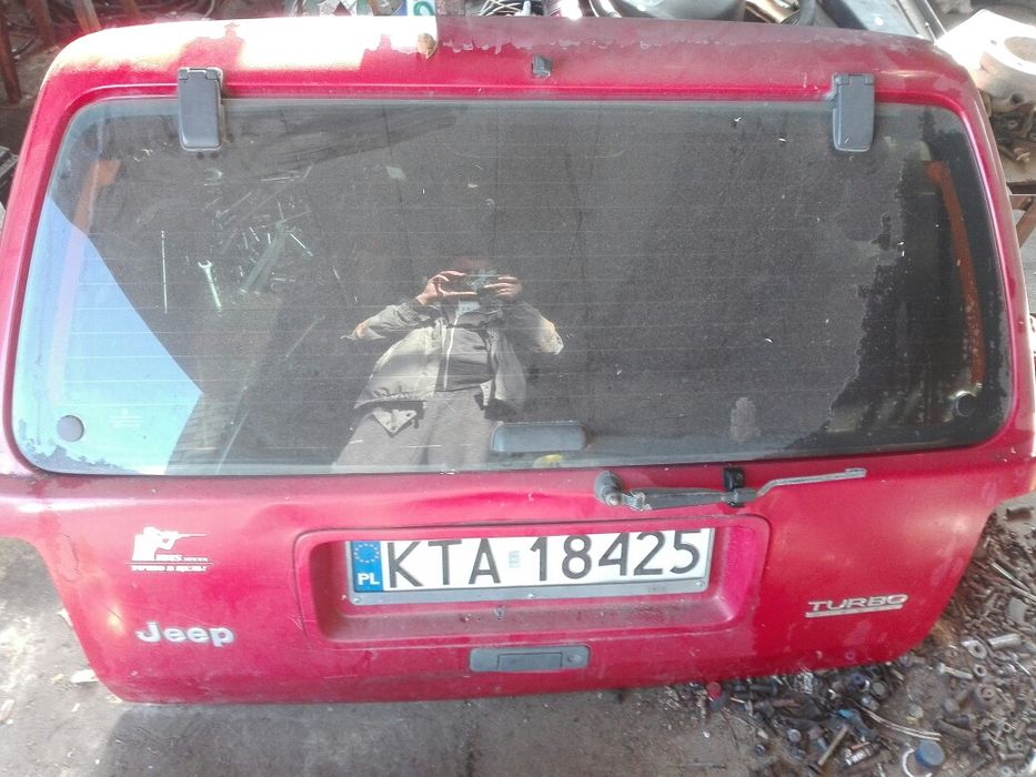 Ляда. Задні двері на джип 1991—2004.рік