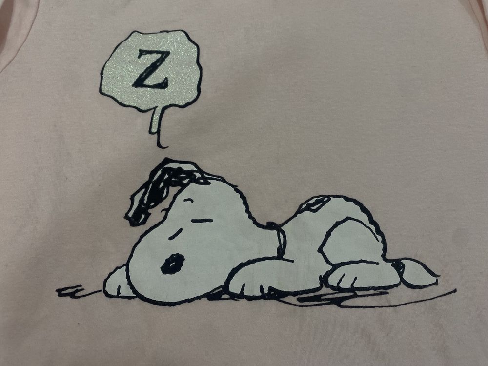 Pijama de criança Snoopy. Nunca usado.