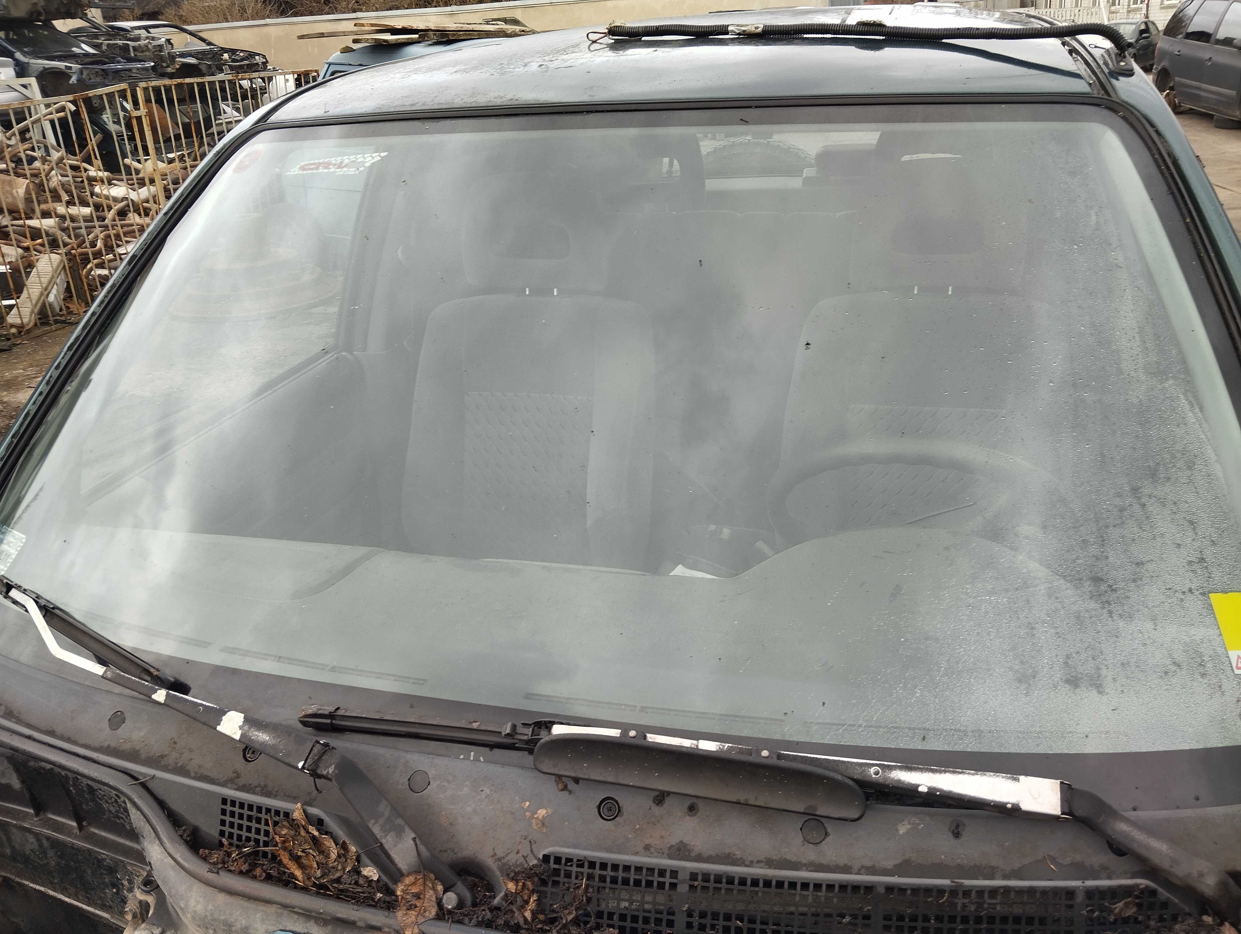 Honda CRV I 2.0i 2000r.Mechanizm wycieraczek.
