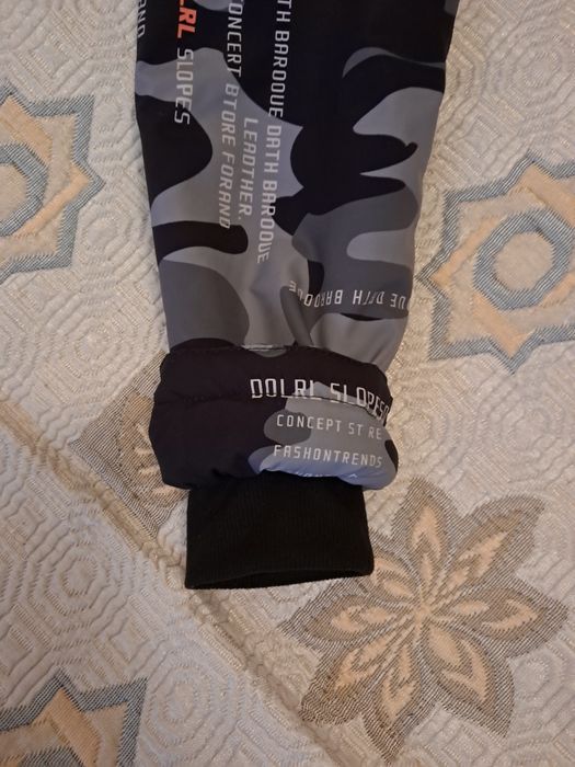 Дитяча куртка демісезон для хлопця,ріст 146см