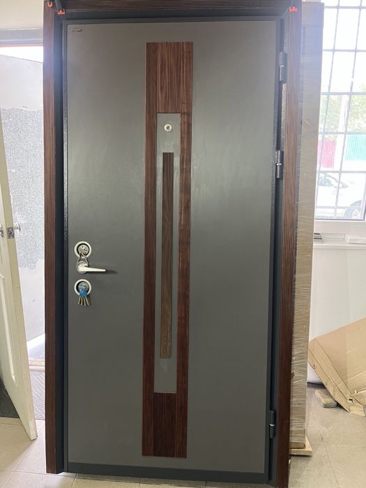 Двері вхідні броньовані РОЗПРОДАЖ