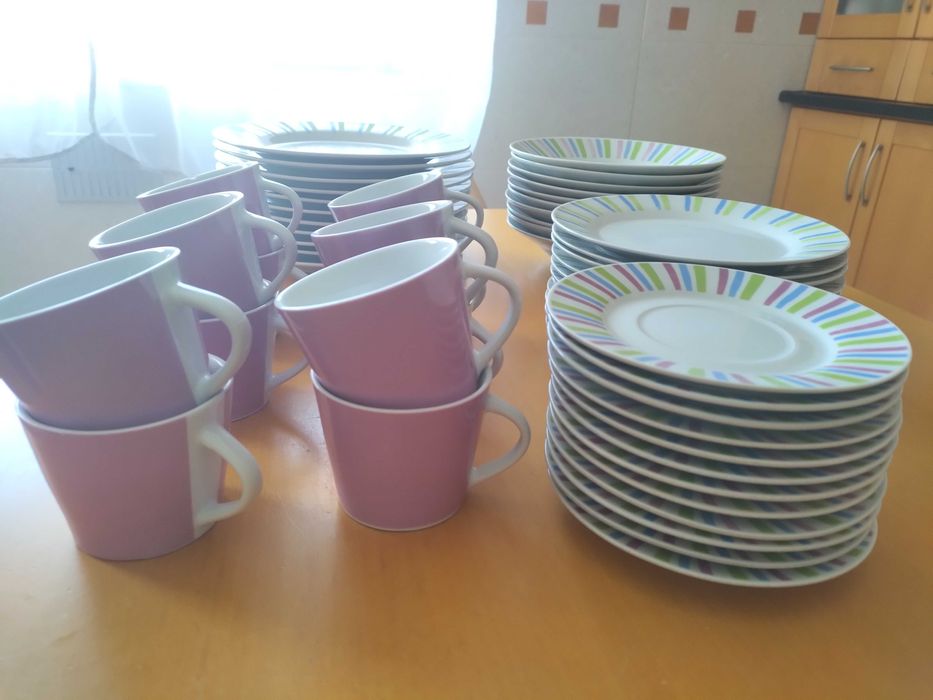 Conjunto de loiça de mesa