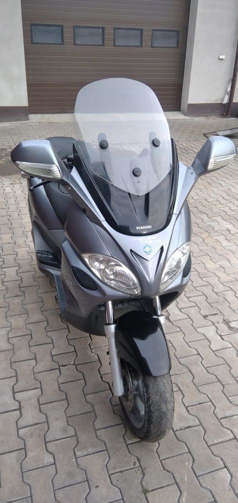 Piaggio x9 200 evolution