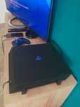 Konsola Ps4 PRO 1Tb