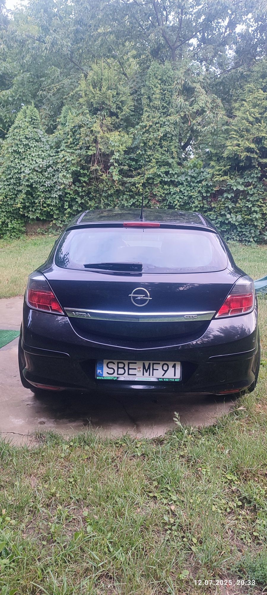 Opel Astra H GTC 1.6