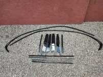 BMW E46 SEDAN ORYGINALNY KOMPLETNY KOMPLET LISTEW OZDOBNYCH SCHADOW-LINE / CZARNY WYSOKI POŁYSK / GLANZSCHWARZ M-PAKIET W DOBRYM STANIE O NR. 51 13 2 695 281 / 51 13 2 695 282 / 51 34 2 695 290 / 51 34 2 695 289 / 51 33 2 695 284 OEM W DOBRYM STANIE