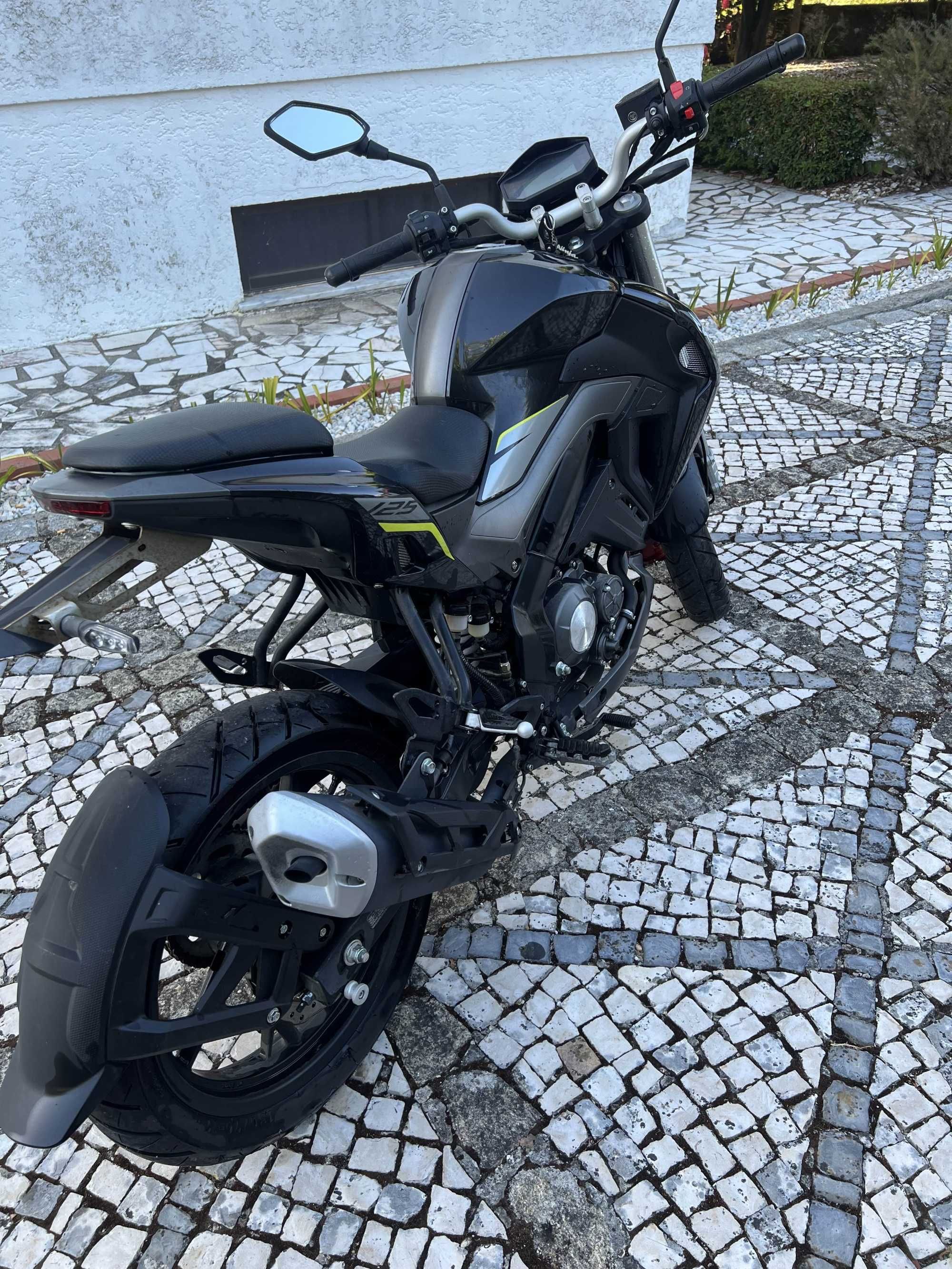 Mota Keeway RKF 125