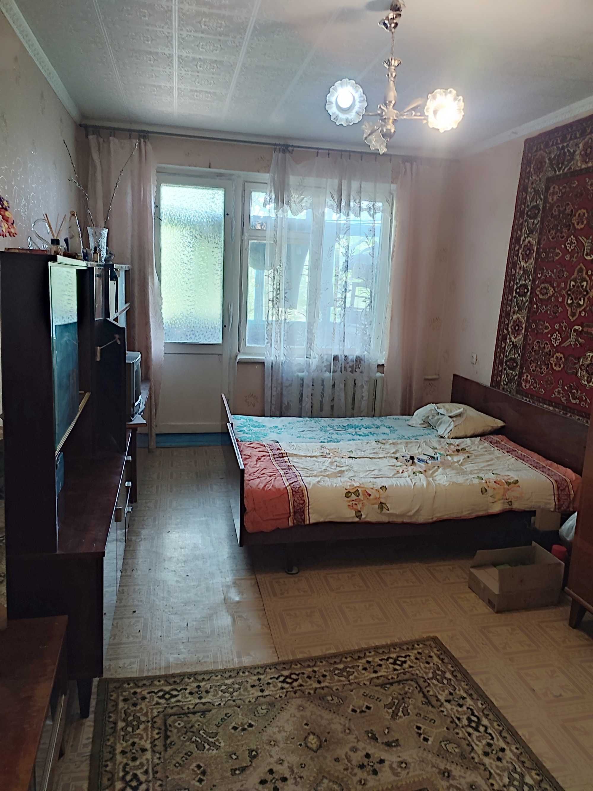 Продам двухкомнатную квартиру.