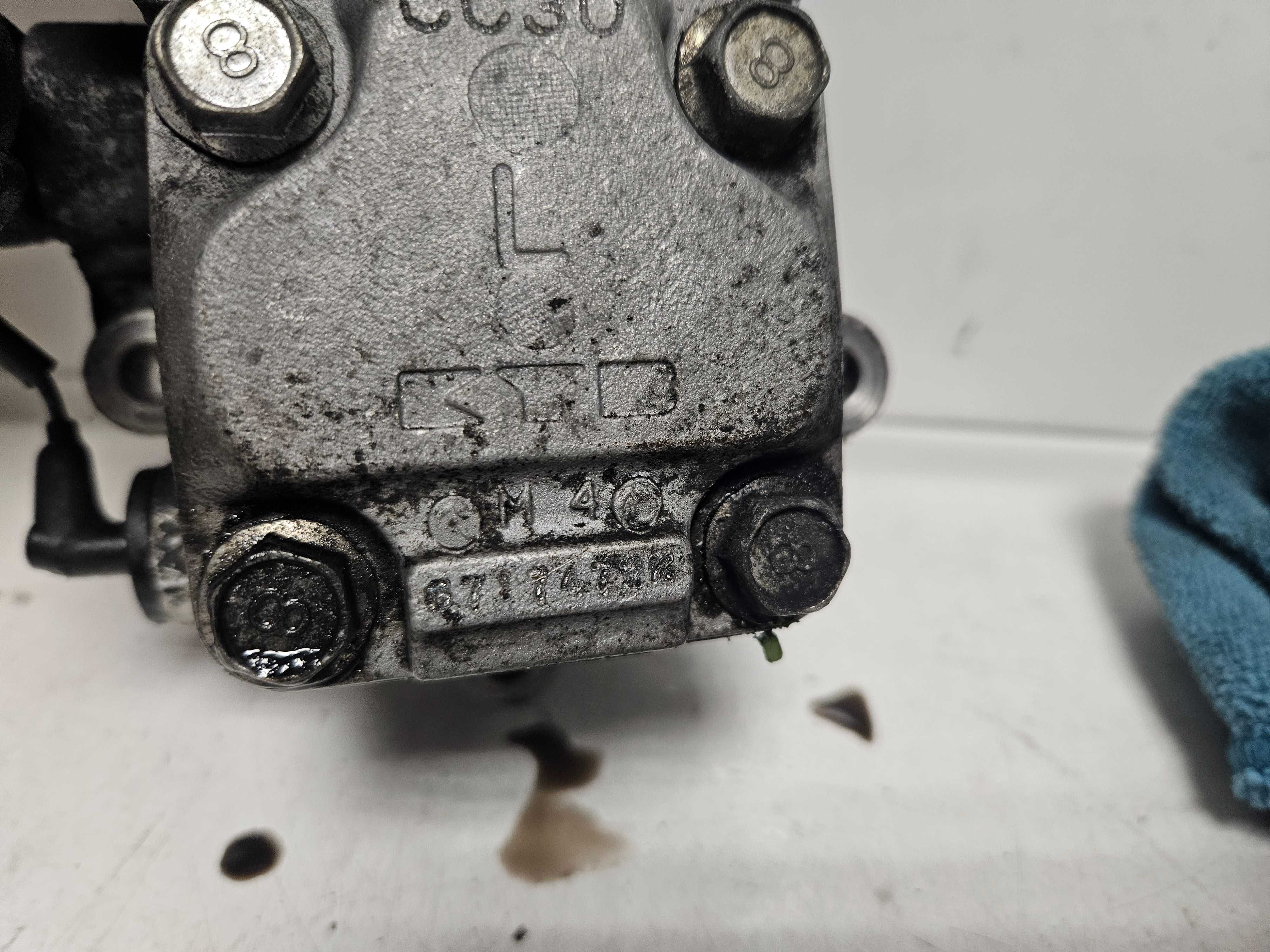 Pompa Wspomagania 2.0 Diesel OE Mazda V 5 CR19
