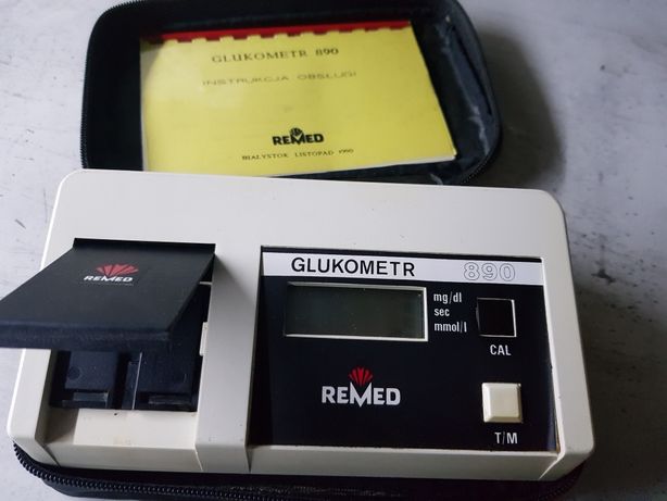 Glukometr zbytkowy z lat 80-tych + pen