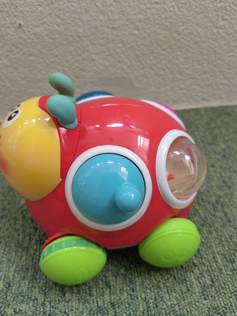 Joaninha, Chicco Go Go Friends Pop-a-Ladybird