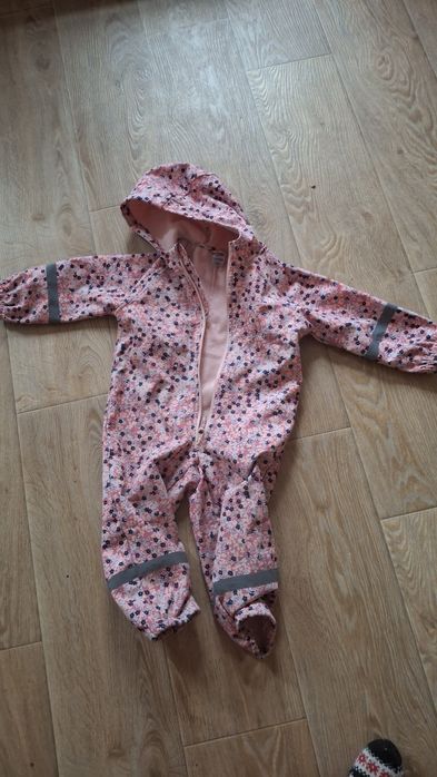 Детские вещи: платья, плащ, реглан