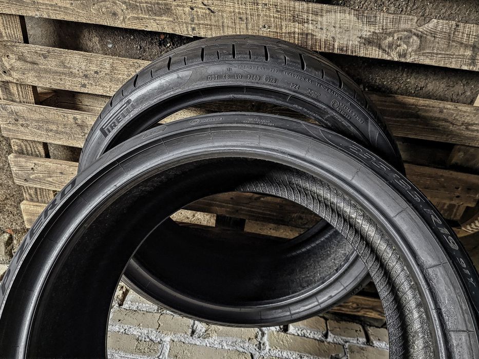 Пара 235/35r19 Pirelli | 7mm | Italy | 2020 | Преміум шини | Ідеальні