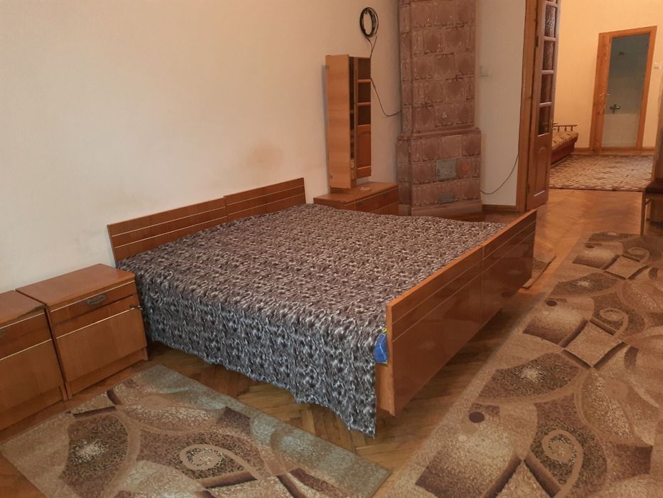 3-кімн., ЦЕНТР (Кобилянська)