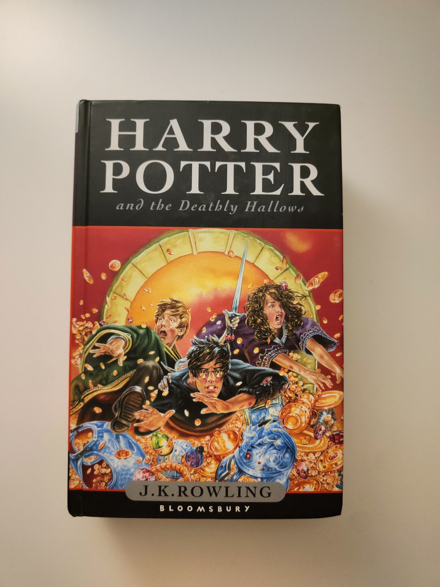 Harry Potter and the Deathly Hallows J.K.Rowling