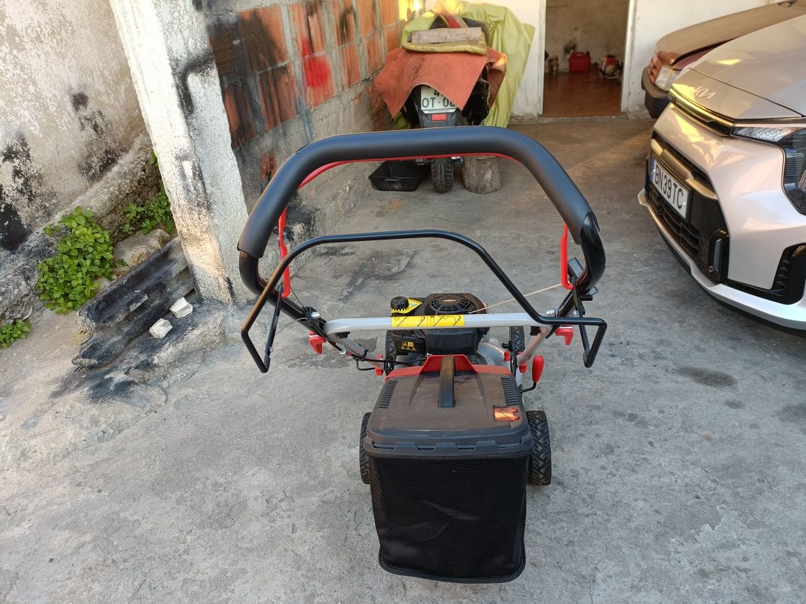 Cortador de relva