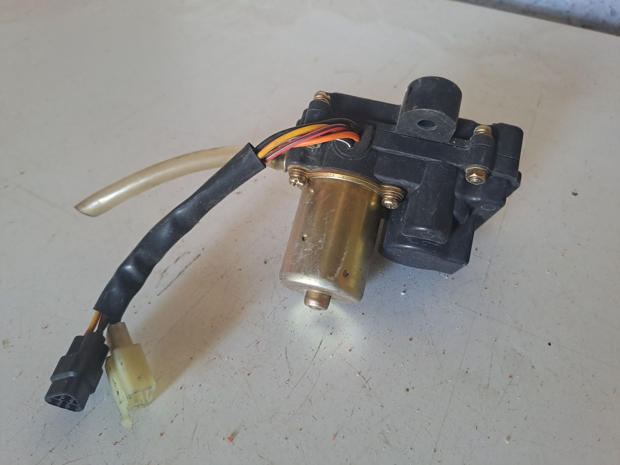 Servomotor de uma Suzuki RGV250 VJ22