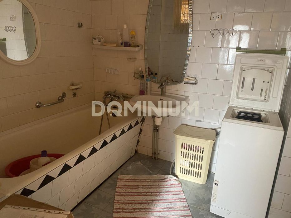 Продається будинок у смт. Вишково